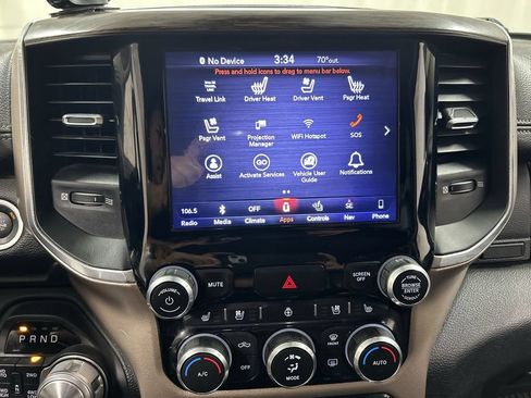 Used 2019 RAM 1500 Laramie AWD/4WD image 14