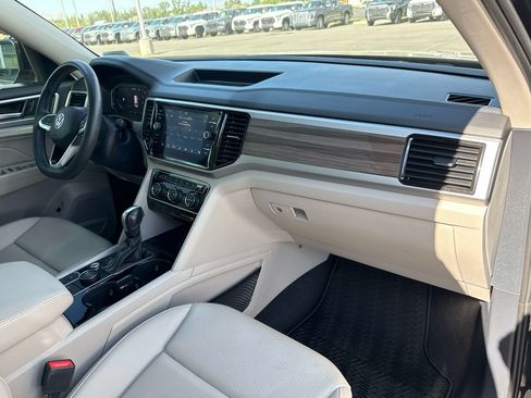 Used 2023 Volkswagen Atlas SEL AWD/4WD image 20