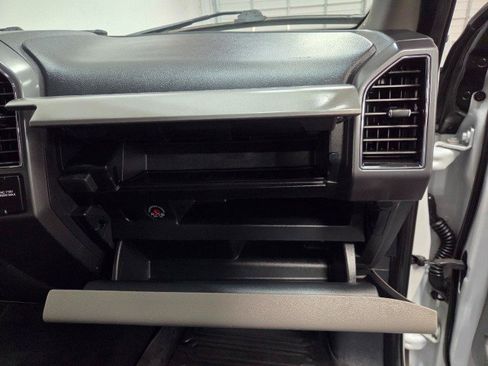 Used 2022 Ford F250 XLT w/ XLT Value Package image 41