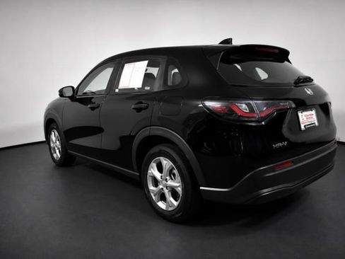 Used 2025 Honda HR-V LX image 6