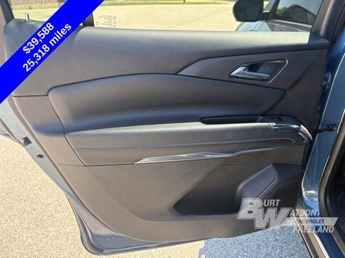 Used 2025 Chevrolet Traverse LT w/ Midnight/Sport Edition AWD/4WD image 26