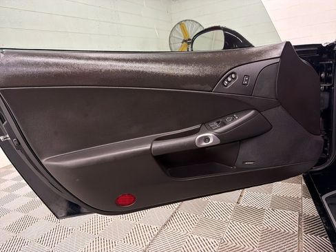 Used 2007 Chevrolet Corvette Z06 w/ Preferred Equipment Group RWD image 14