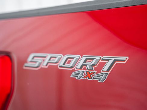 Certified 2021 Ford F150 Lariat w/ Equipment Group 502A High image 19