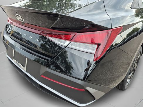 New 2026 Hyundai Elantra SEL Sport FWD image 32