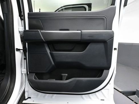 Used 2024 Ford F150 XLT w/ XLT Black Appearance Package image 41