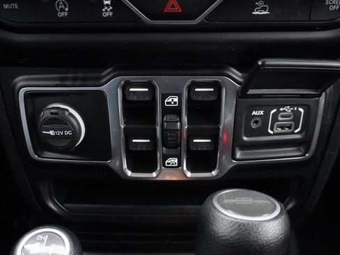 Used 2022 Jeep Gladiator Sport AWD/4WD image 43