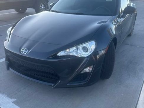 Used 2013 Scion FR-S RWD image 1