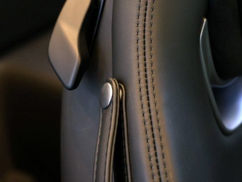 Certified 2024 Ferrari Roma Spider RWD image 41