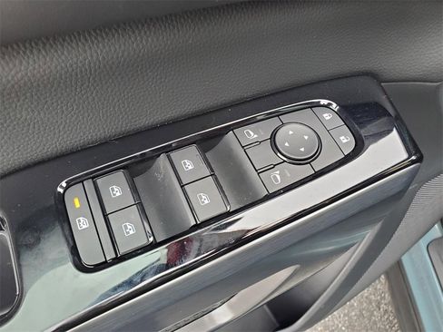 Used 2026 Nissan Pathfinder SL image 20