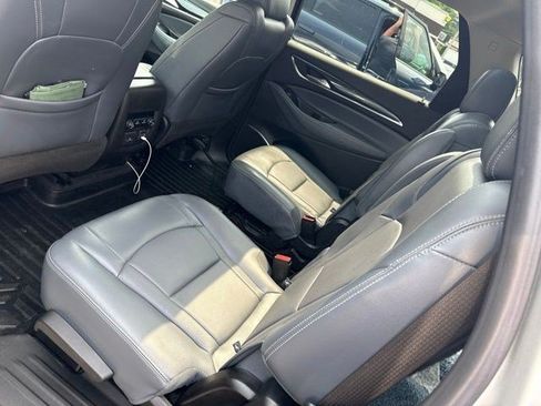 Used 2020 Buick Enclave Essence w/ Sport Touring Edition AWD/4WD image 35