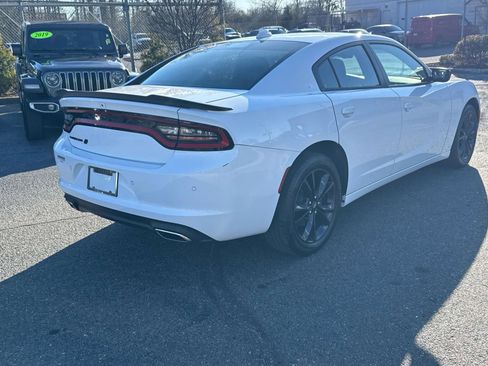 Used 2020 Dodge Charger SXT w/ Blacktop Package image 8