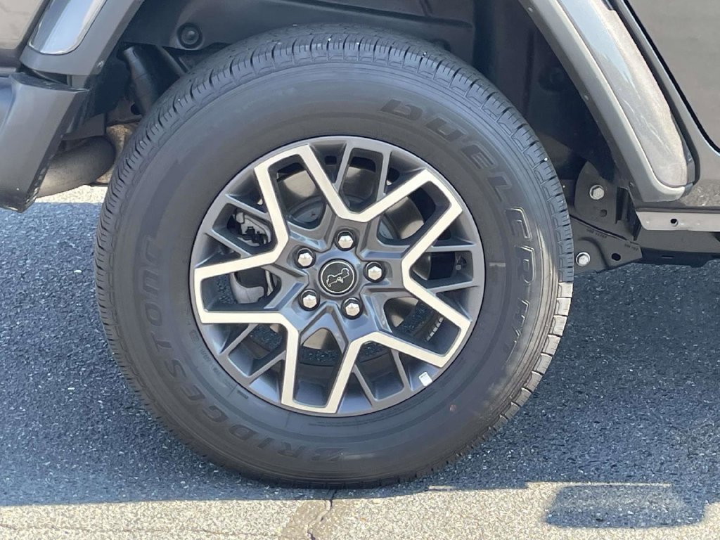 Certified 2026 Jeep Wrangler Unlimited Sahara AWD/4WD image 14