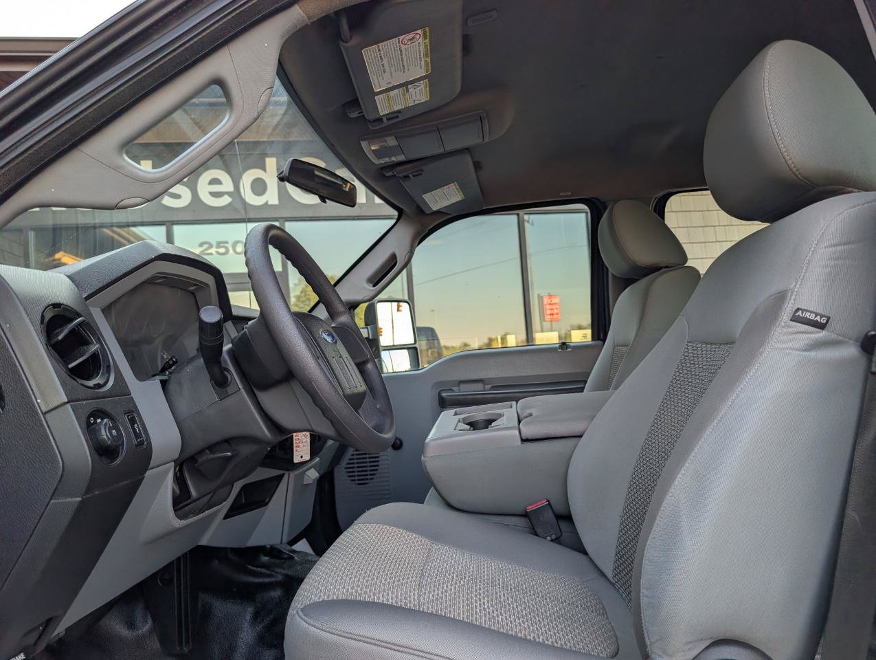 Used 2016 Ford F250 XL w/ XL Appearance Package AWD/4WD image 13