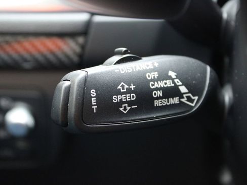 Used 2017 Audi RS 7 Prestige image 28