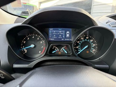 Used 2014 Ford Escape SE image 11