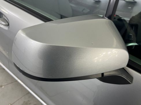 Used 2024 Toyota Sienna XLE image 48