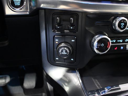 Used 2023 Ford F150 Lariat AWD/4WD image 19