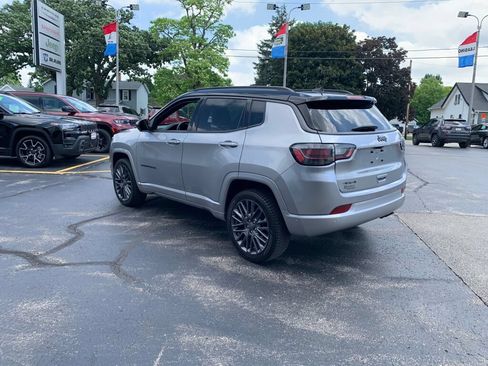 Used 2022 Jeep Compass High Altitude AWD/4WD image 5