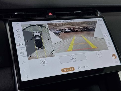 Used 2024 Land Rover Discovery Sport S image 15