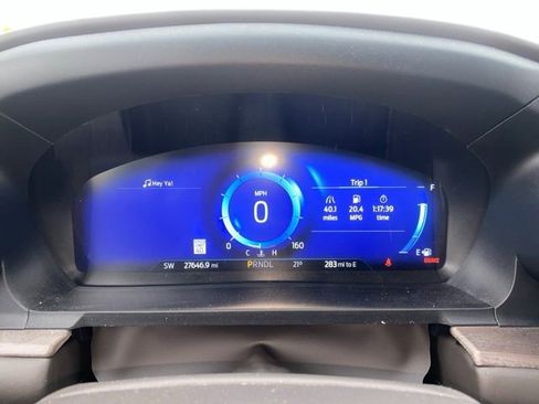 Used 2023 Ford Explorer Platinum w/ Technology Package image 10