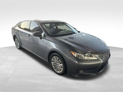 Used 2014 Lexus ES 350 w/ Luxury Package