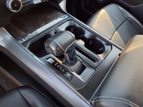 Used 2023 Ford F150 Lariat w/ Equipment Group 502A High image 25