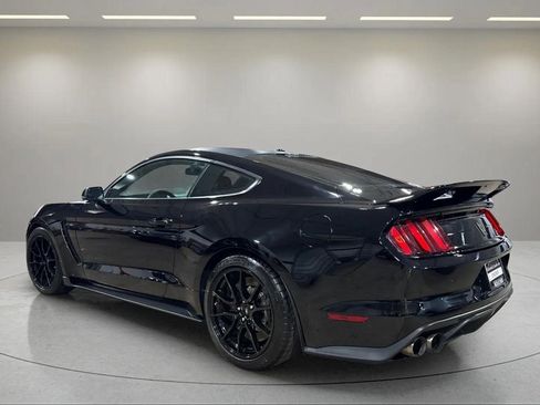 Used 2019 Ford Mustang Shelby GT350 w/ Technology Package image 17