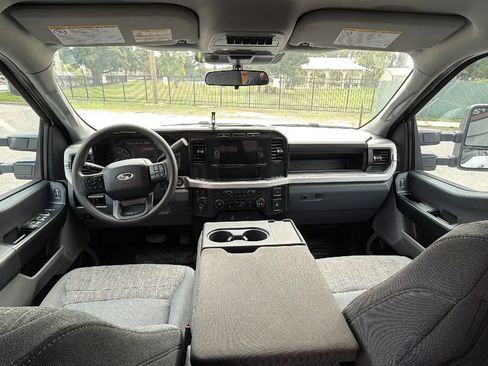 Used 2024 Ford F350 XL AWD/4WD image 8