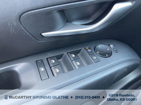 Certified 2025 Hyundai Tucson SEL FWD image 33