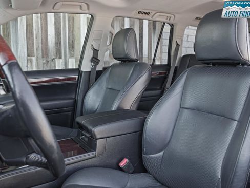 Used 2016 Lexus GX 460 Luxury w/ Preferred Accessory Package AWD/4WD image 13