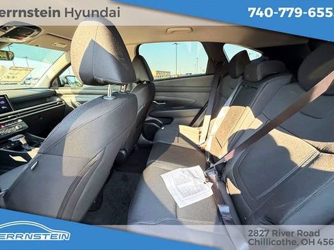 Certified 2026 Hyundai Tucson SE AWD/4WD image 17