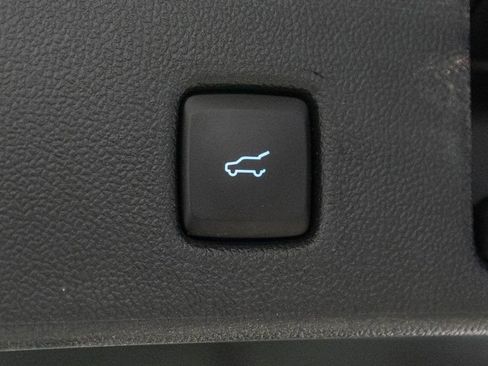 Used 2023 Ford Escape ST-Line Select AWD/4WD image 34