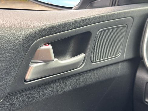 Used 2021 Kia Sportage LX image 25