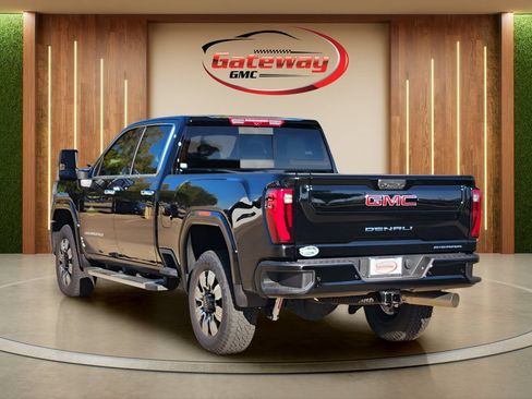 New 2026 GMC Sierra 2500 Denali w/ Denali Reserve Package AWD/4WD image 3