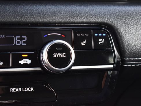 Used 2023 Honda Pilot Elite image 28