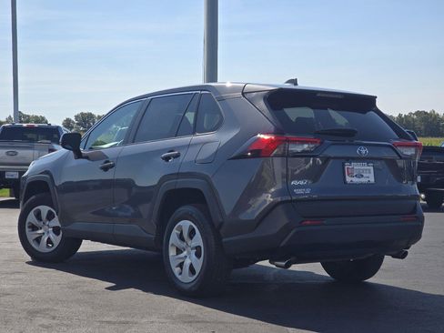 Used 2025 Toyota RAV4 LE FWD image 15