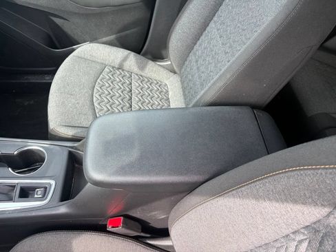 Used 2023 Chevrolet Equinox LT AWD/4WD image 19