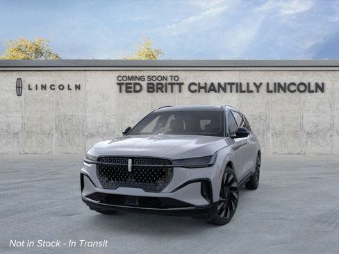 New 2026 Lincoln Nautilus Reserve w/ Jet Appearance Package image 3