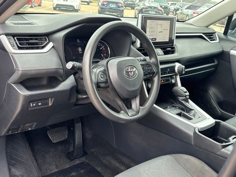 Used 2024 Toyota RAV4 XLE image 11