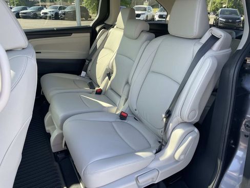 New 2026 Honda Odyssey EX-L image 10