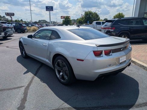 Used 2010 Chevrolet Camaro SS w/ RS Package RWD image 7