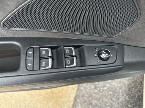 Used 2015 Audi A8 L 4.0T w/ Premium Package image 24