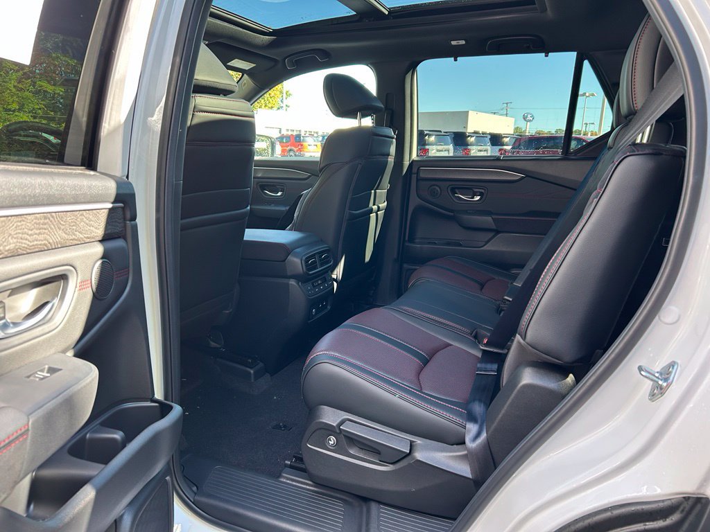 New 2026 Honda Pilot Black Edition image 13