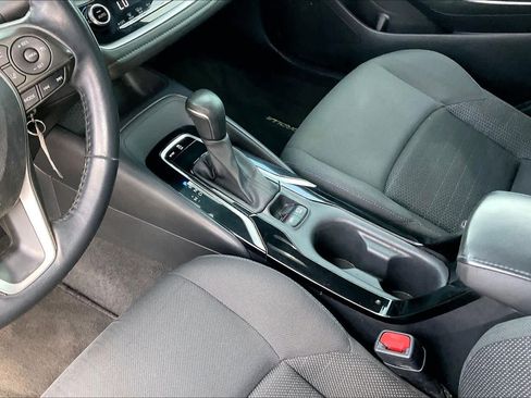 Used 2020 Toyota Corolla SE w/ Carpet Mat Package (TMS) image 12