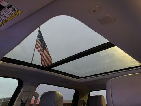 Used 2023 Toyota Tundra Limited image 14