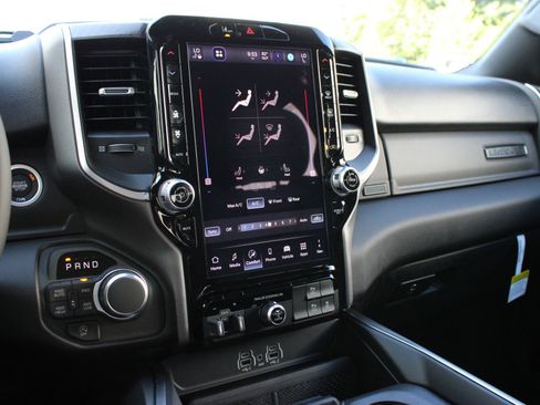 New 2026 RAM 1500 Big Horn AWD/4WD image 45