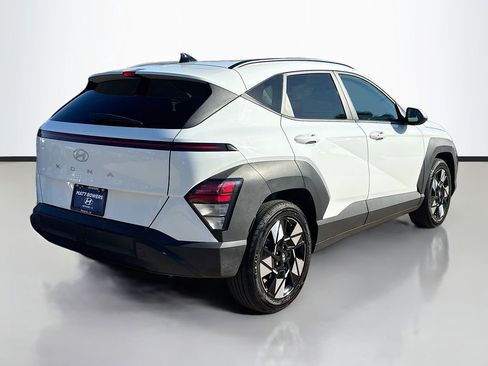 Used 2024 Hyundai Kona SEL image 5