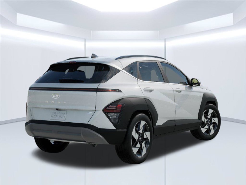 New 2027 Hyundai Kona Limited FWD image 4