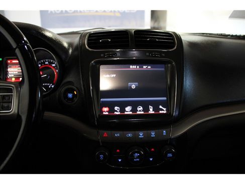 Used 2020 Dodge Journey Crossroad image 31