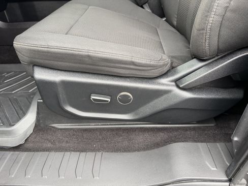 Used 2016 Ford F150 XLT w/ Equipment Group 301A Mid image 12